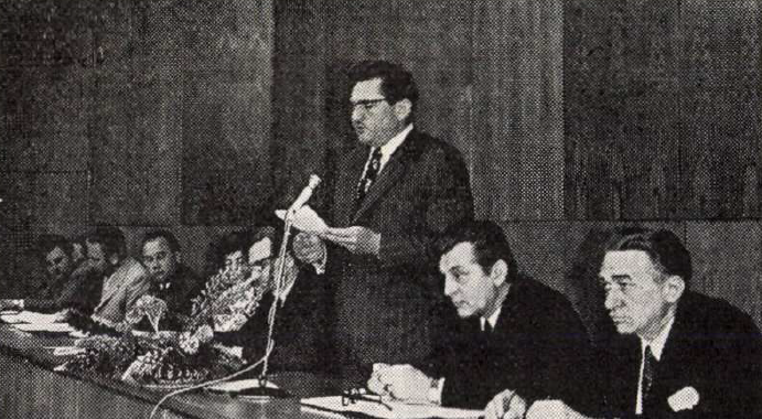 0206 fekete győr endre.png